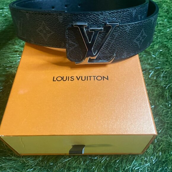 Black and grey monogram Louis Vuitton belt 100/44 - Picture 2 of 2